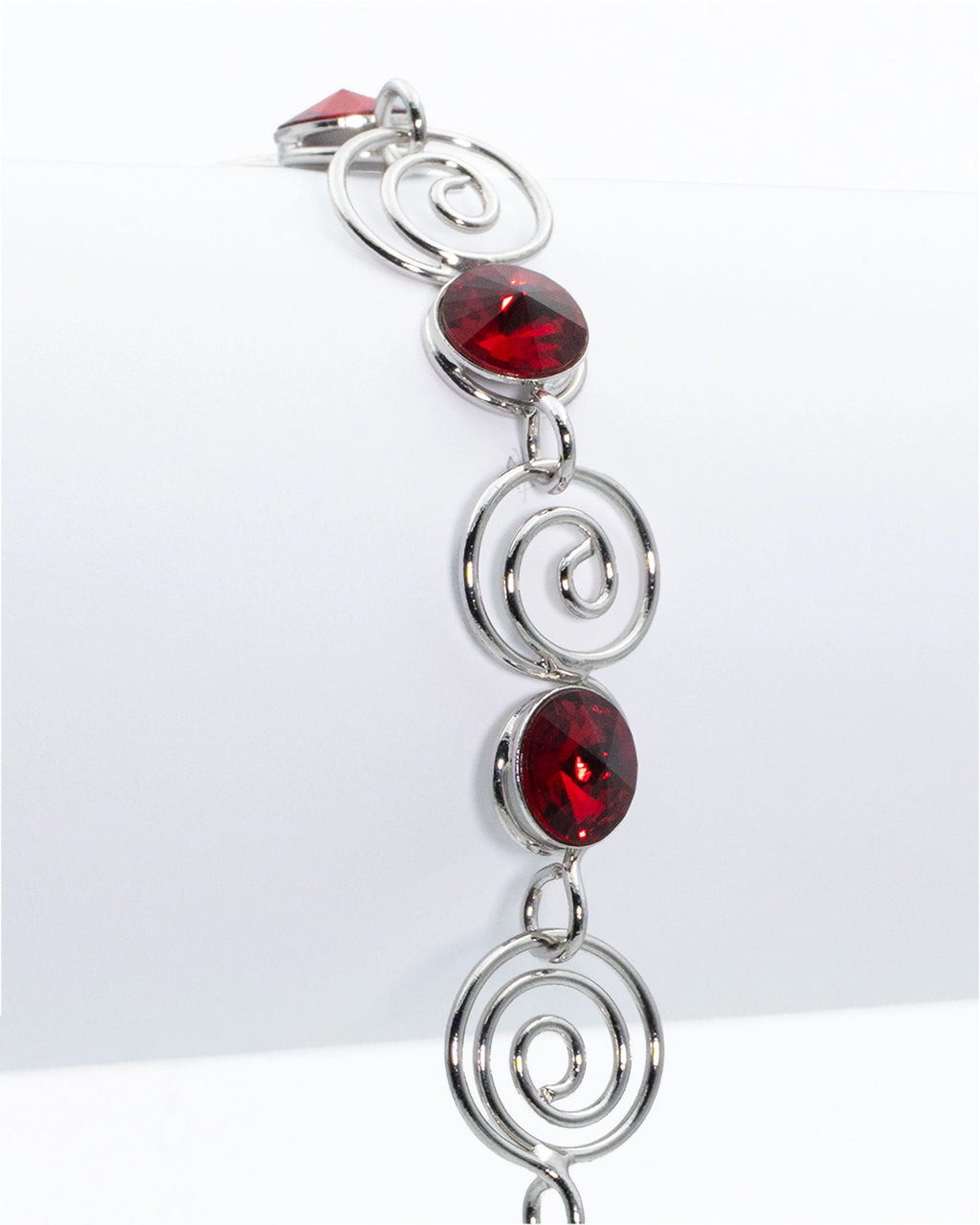 Malú narukvica Lucy